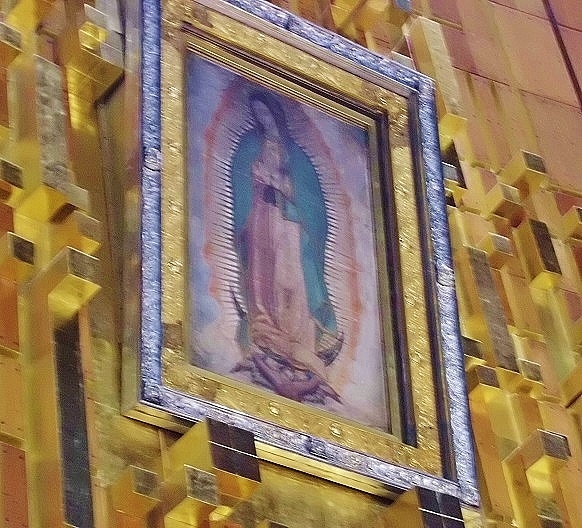 見たいか 奇跡のマント メキシコ グアダルーペ寺院 Basilica De Guadalupe メキシコの旅 知っておきたい情報